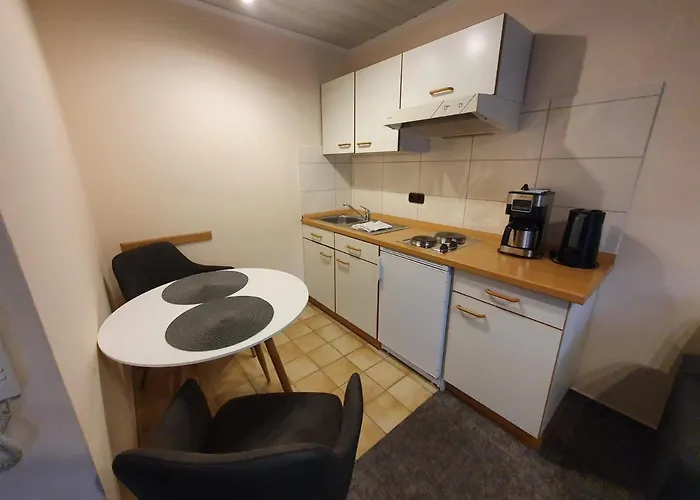 Apartahotel Appartementhaus Henghuber 4*