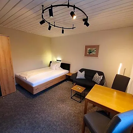 アパートホテル Appartementhaus Henghuber