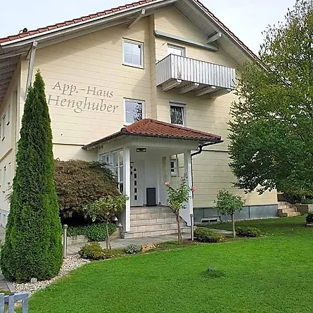 アパートホテル Appartementhaus Henghuber Bad Füssing